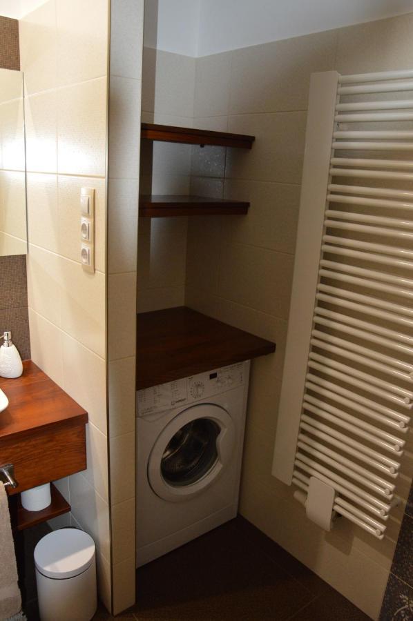 M2-Apartment Szombathely Buitenkant foto